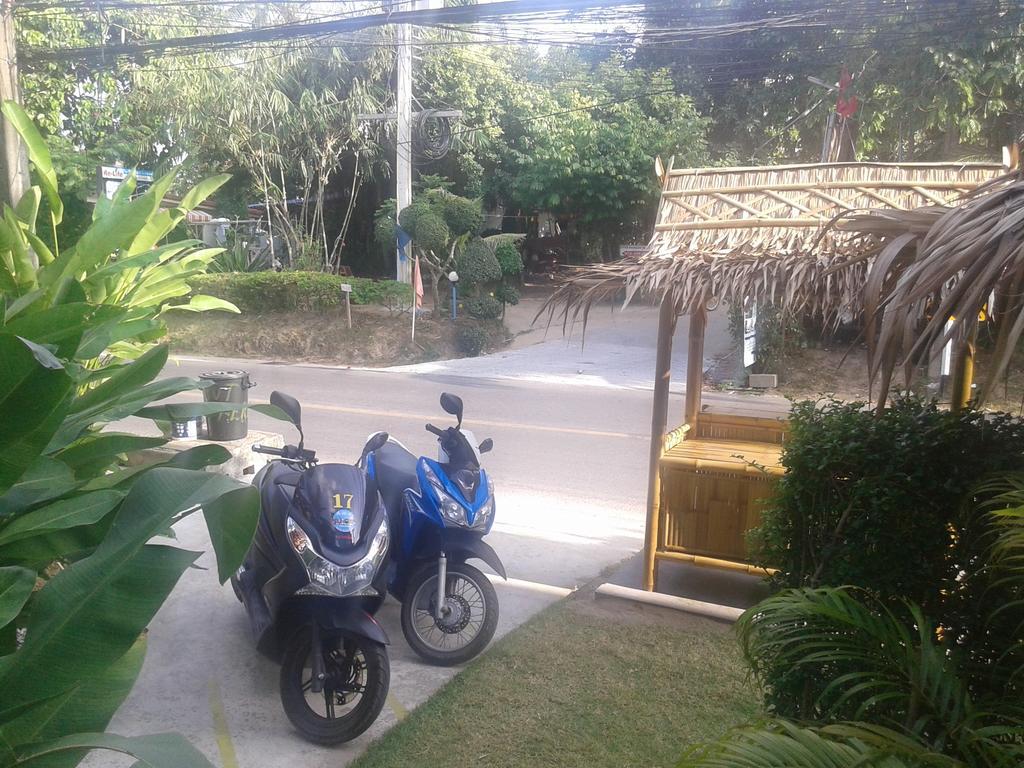 But Different Phuket Boutique Hotel Nai Harn Luaran gambar