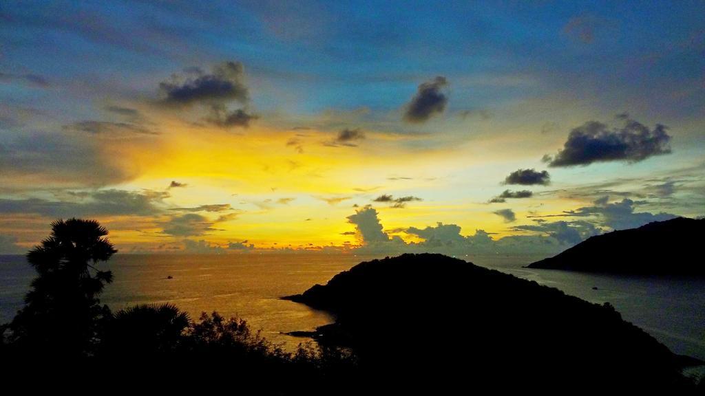 But Different Phuket Boutique Hotel Nai Harn Luaran gambar