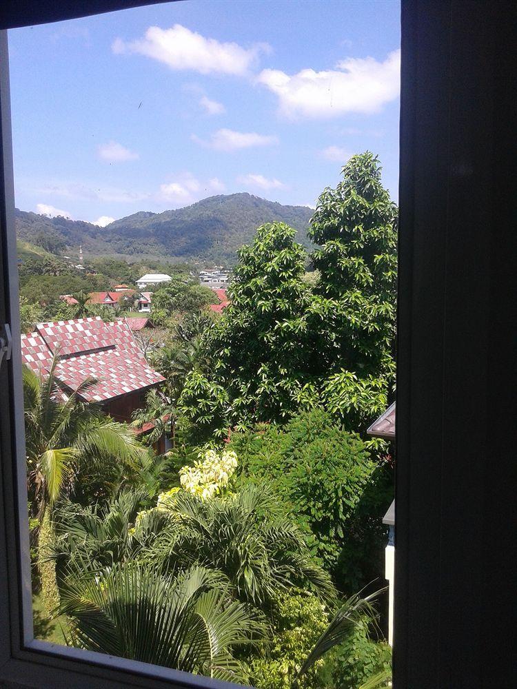 But Different Phuket Boutique Hotel Nai Harn Luaran gambar
