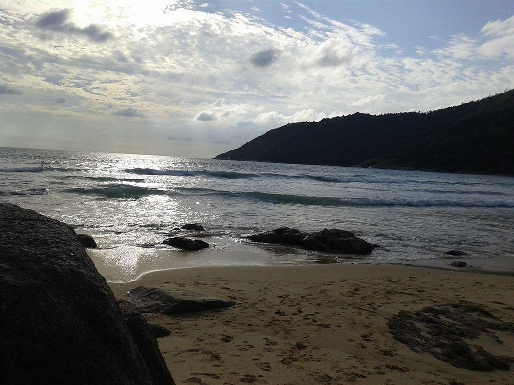 But Different Phuket Boutique Hotel Nai Harn Luaran gambar