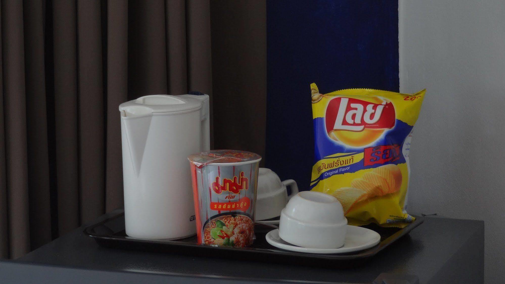 But Different Phuket Boutique Hotel Nai Harn Luaran gambar